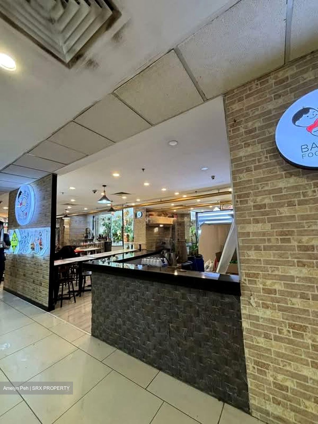 Lucky Plaza (D9), Shop House #555308261